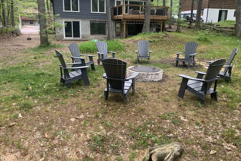 Photo of Outdoor in Lafontaine