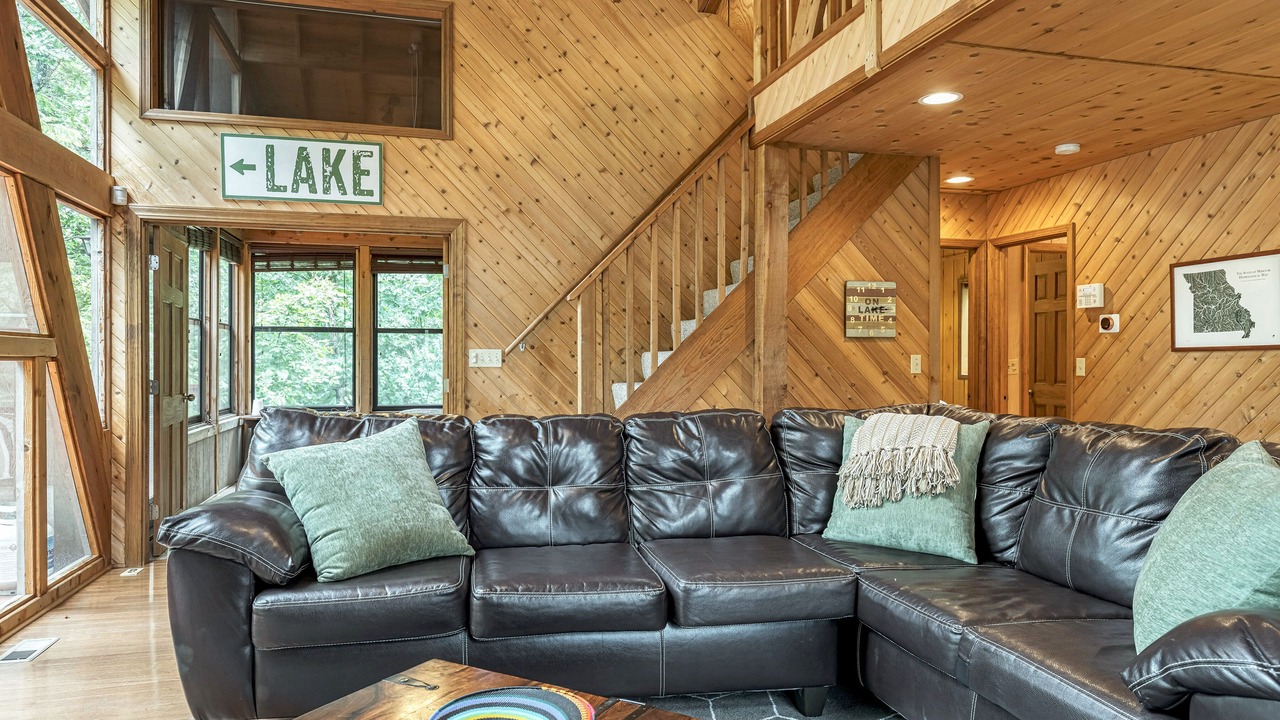 Photo of Livingroom in Innsbrook