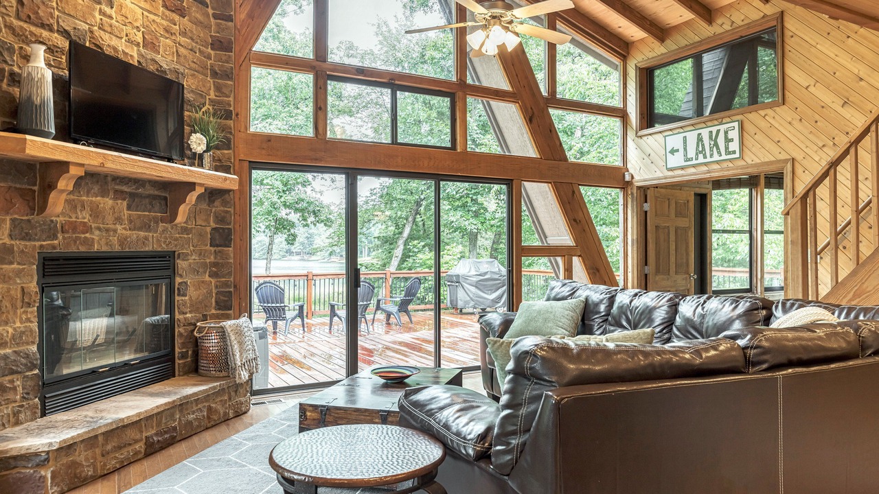 Photo of Livingroom in Innsbrook