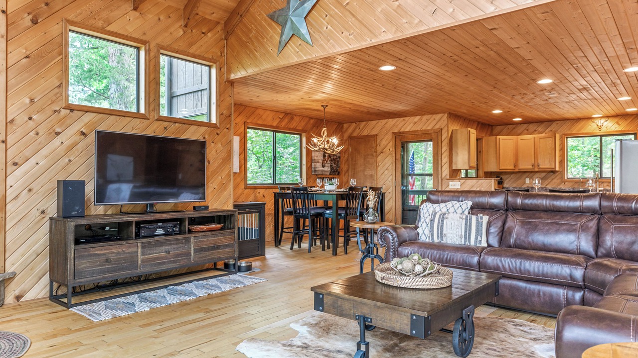 Photo of Livingroom in Wright City