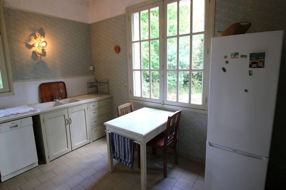 Photo of Kitchen in Saint-Brevin-l'Ocean