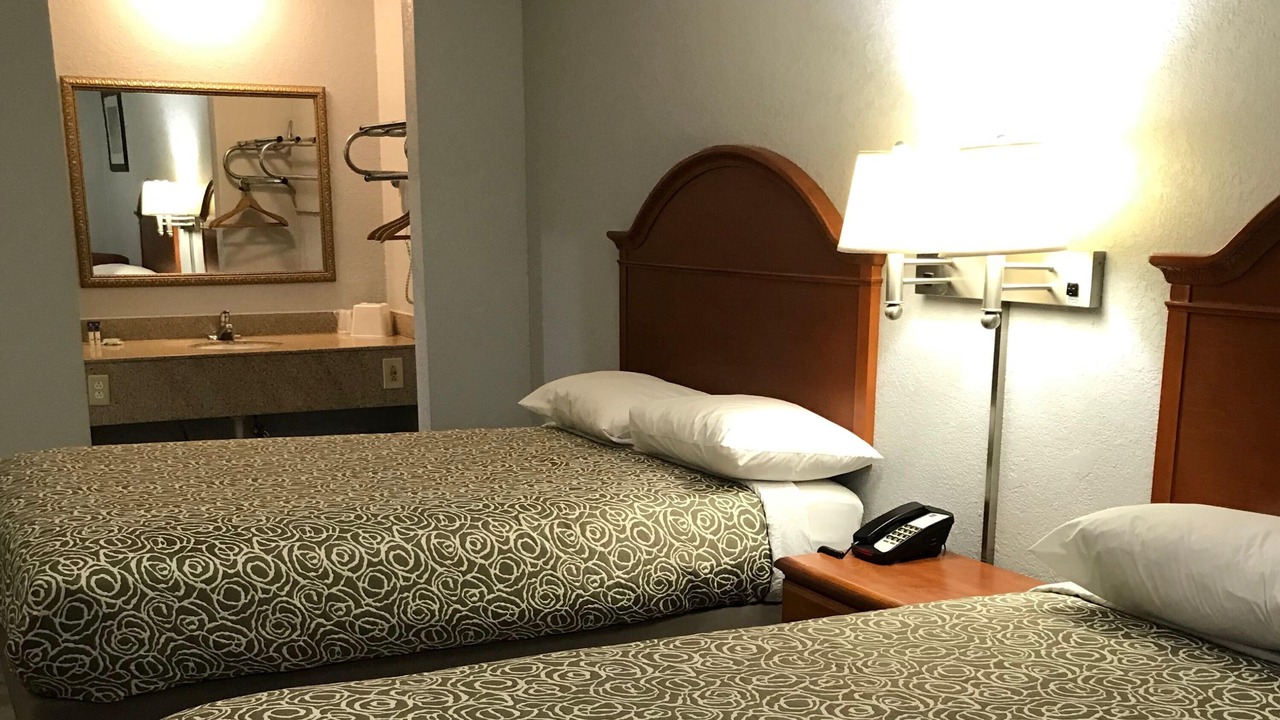 Photo of Bedroom in Checotah