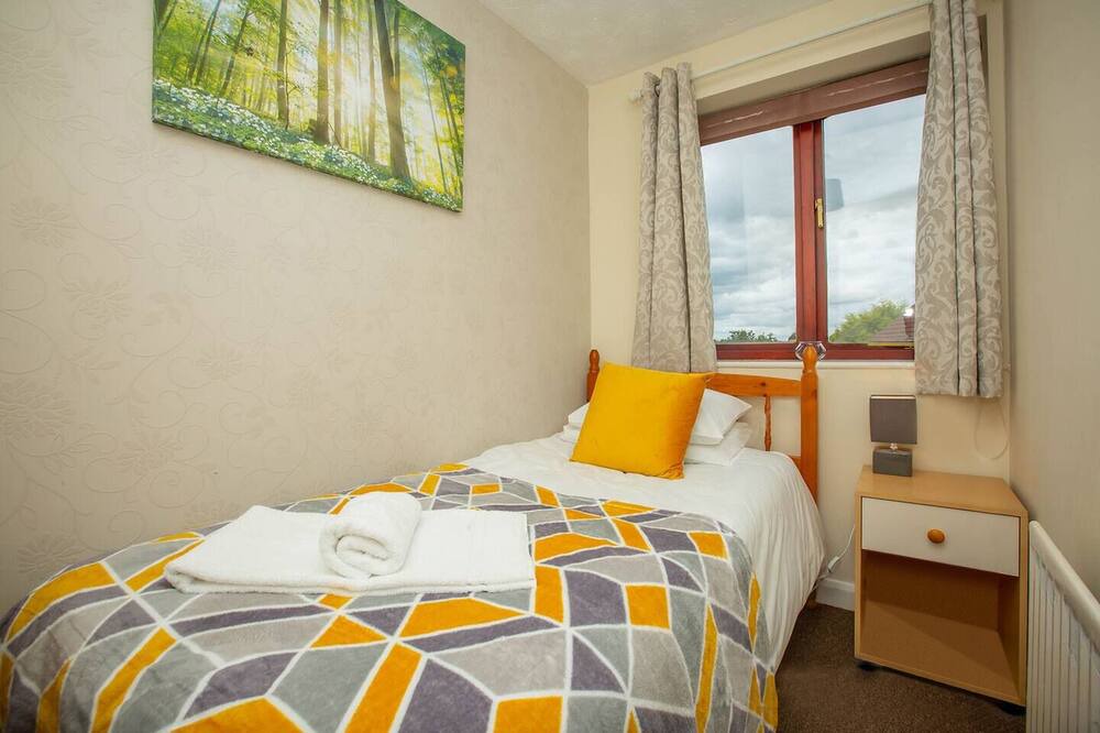 Photo of Others in Corby