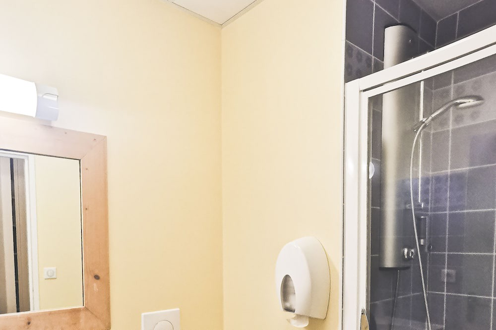 Photo of Bathroom in Le Brugeron