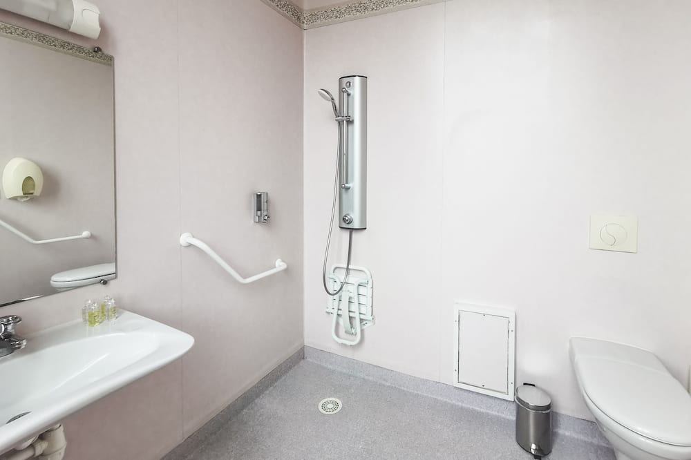 Photo of Bathroom in Le Brugeron