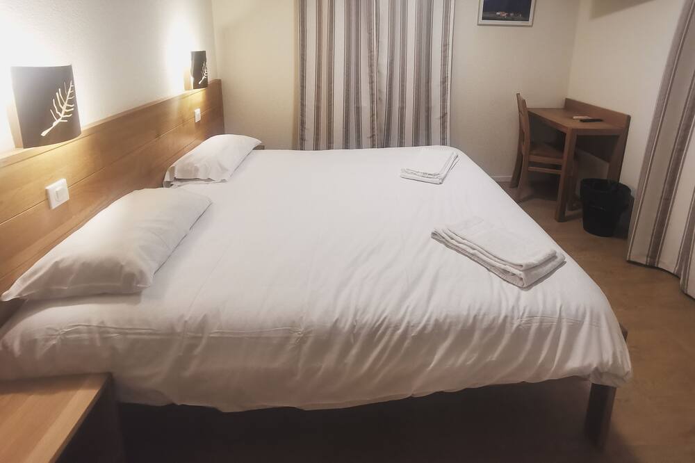 Photo of Bedroom in Le Brugeron