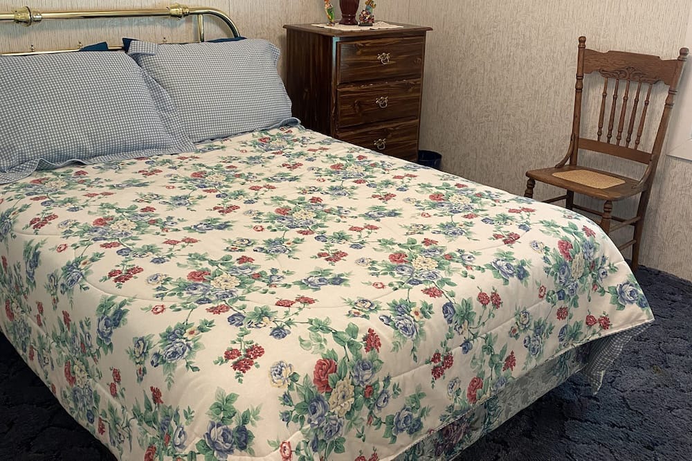 Photo of Bedroom in Harper