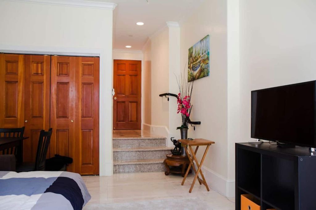 Photo of Others in Russian Hill