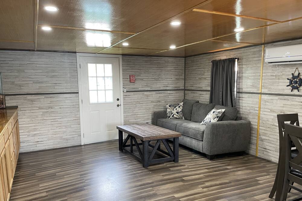 Photo of Livingroom in Big Creek