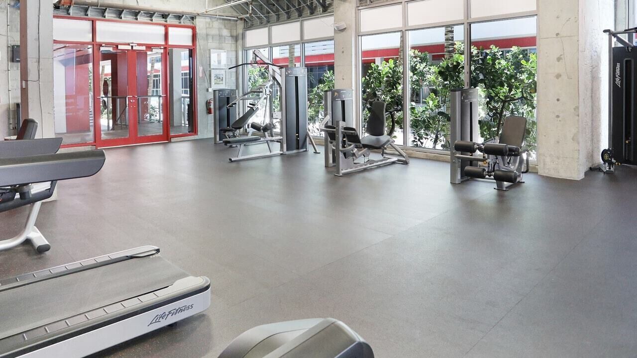 Photo of Others in Hollywood