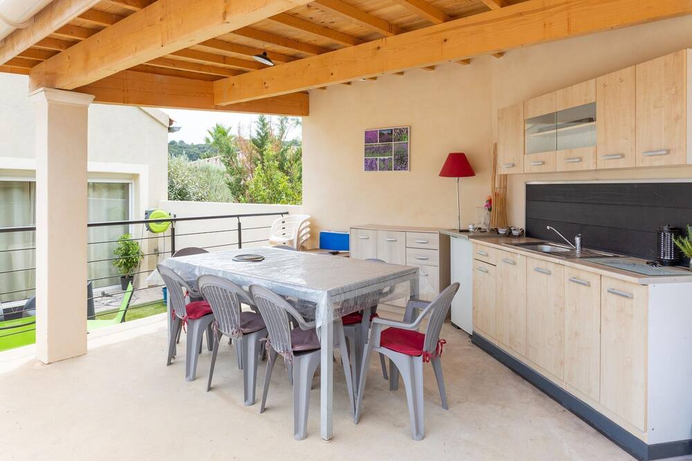 Photo of Patio Balcony in Roquebrun
