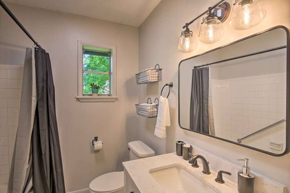 Photo of Bathroom in Wagoner