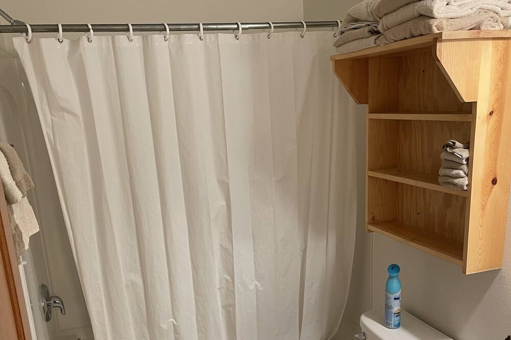 Photo of Bathroom in Warrens