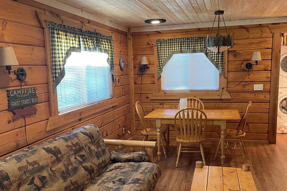 Photo of Livingroom in Warrens