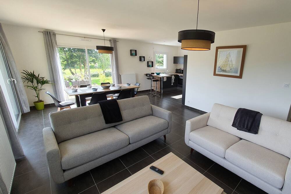 Photo of Livingroom in Saint-Jean-du-Doigt