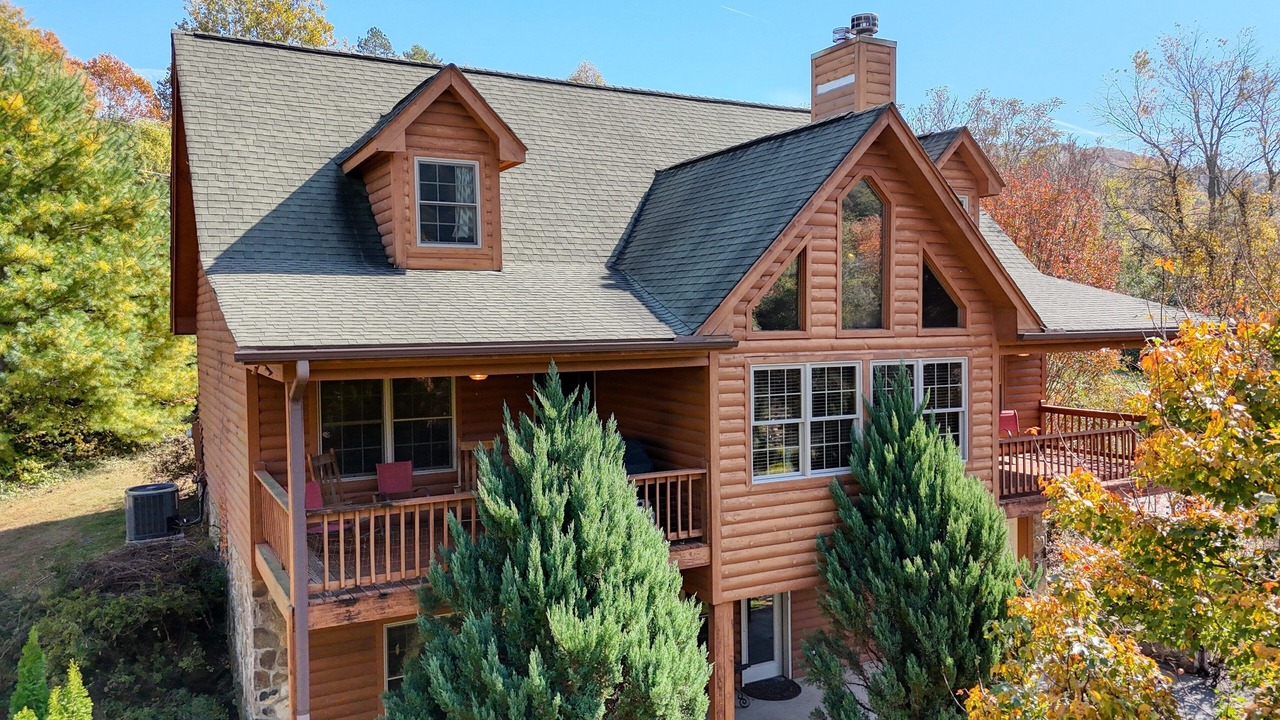 Photo of Outdoor in Hiawassee