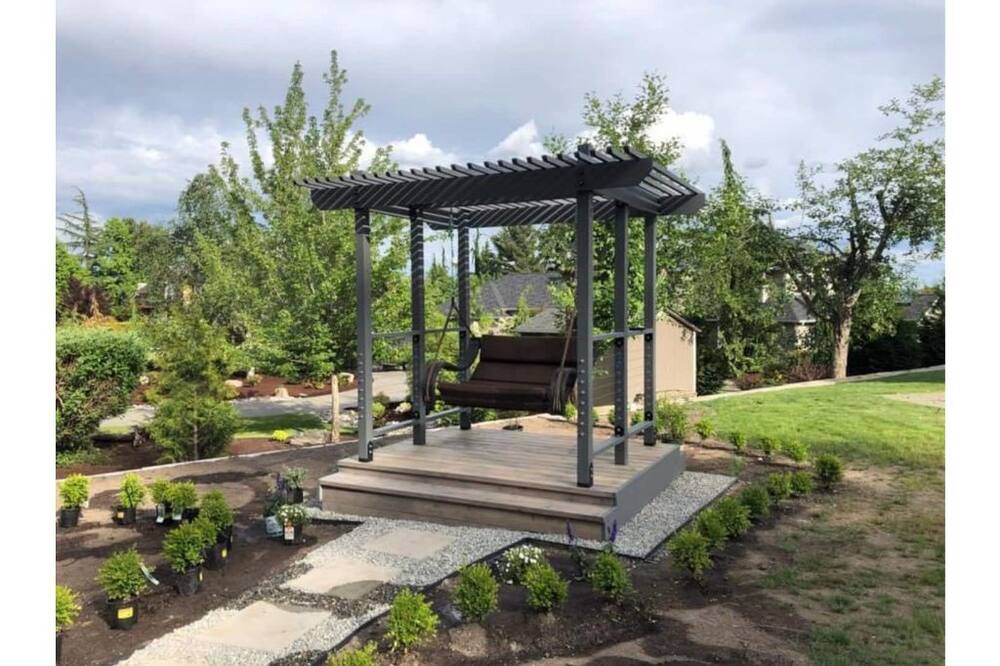 Photo of Others in Fox Island