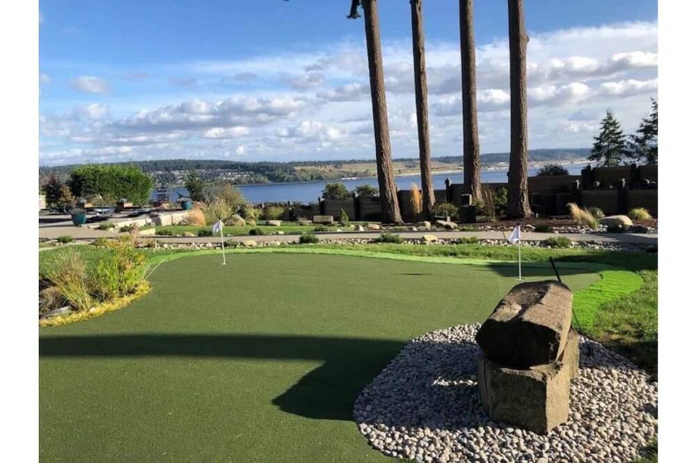 Photo of Others in Fox Island