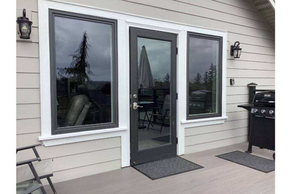 Photo of Others in Fox Island