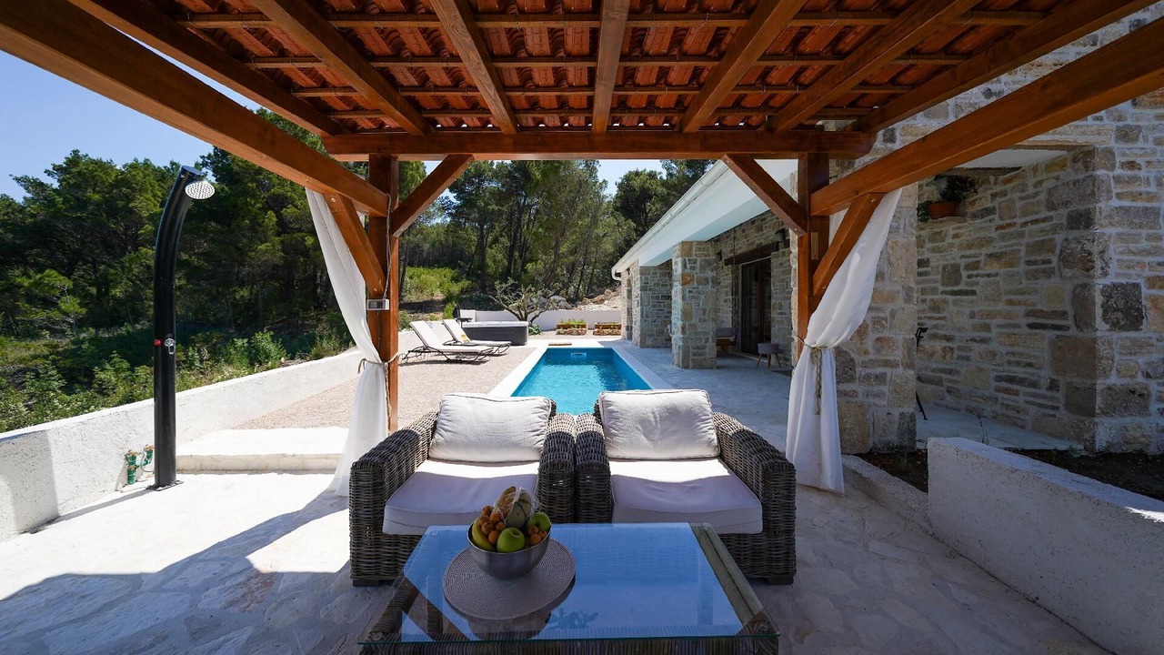 Photo of Patio Balcony in Pridraga