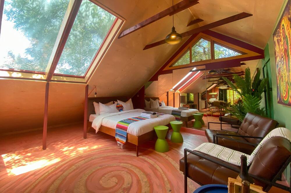 Photo of Bedroom in University Heights