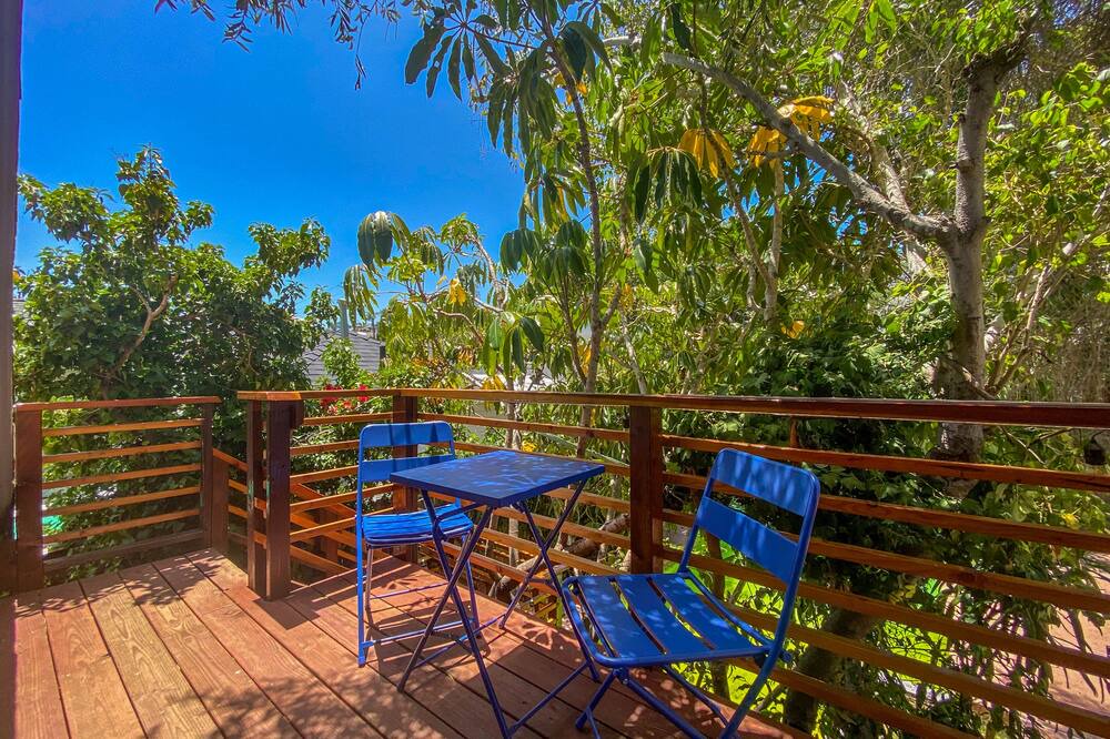 Photo of Patio Balcony in University Heights