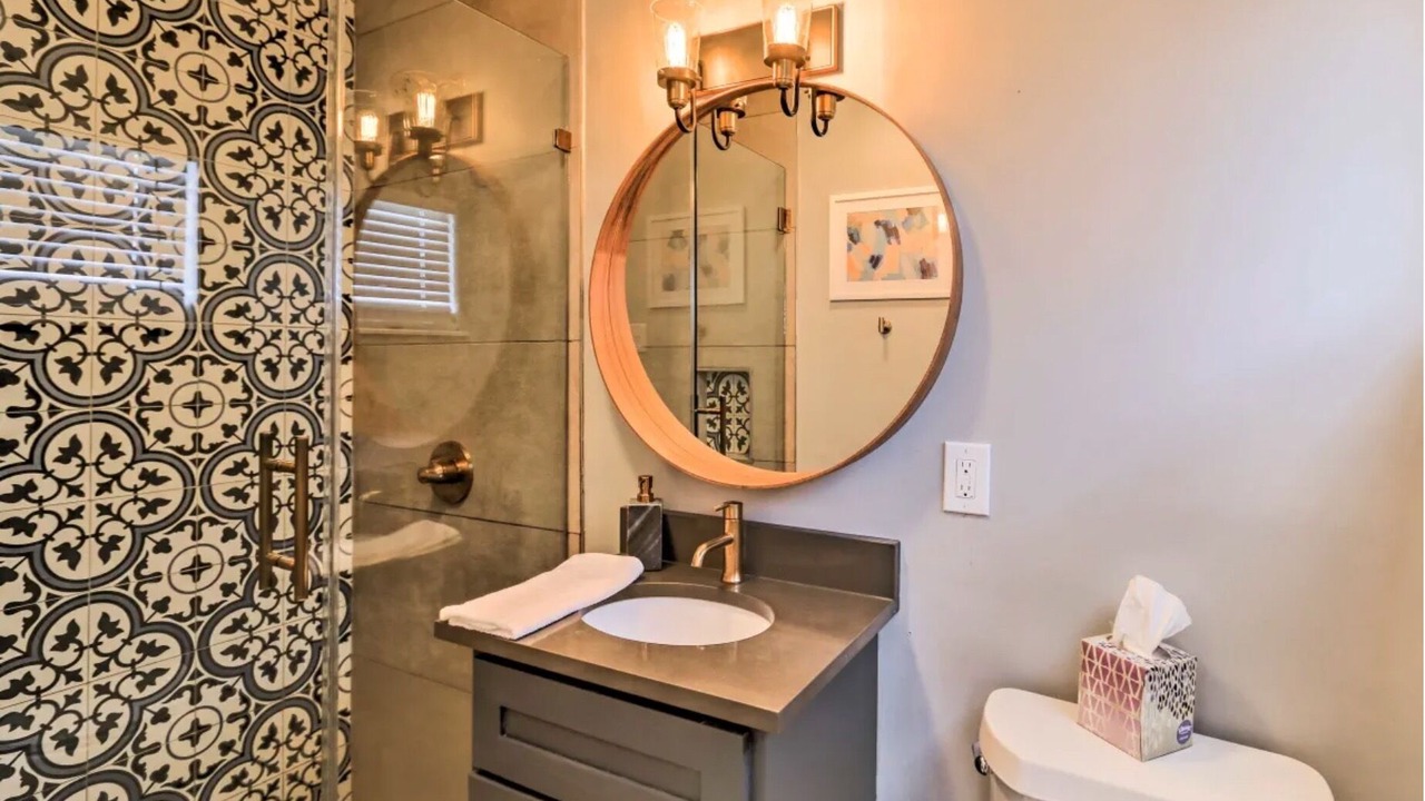 Photo of Bathroom in Ederville