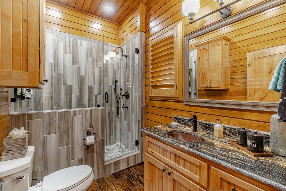 Photo of Bathroom in Lavon