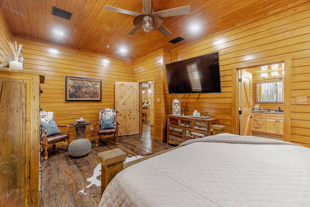Photo of Bedroom in Lavon