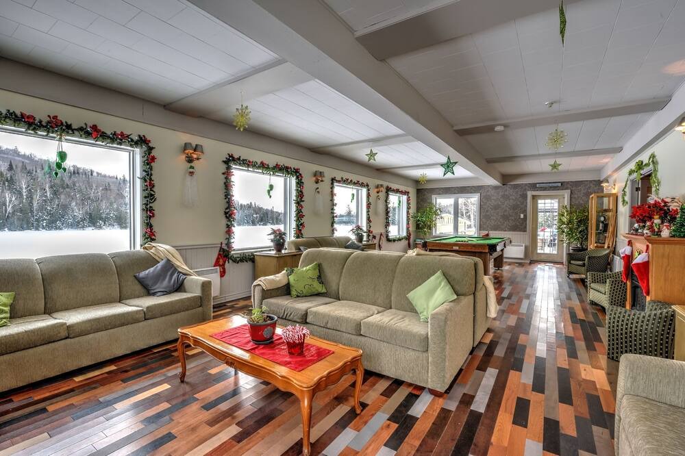 Photo of Livingroom in Sainte-Adele