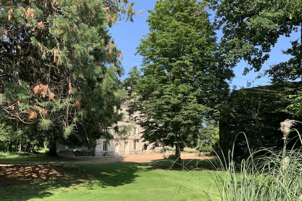 Photo of Outdoor in Rosey