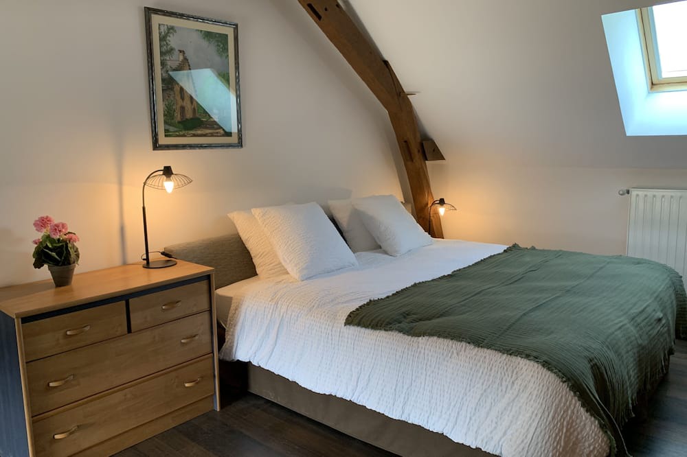 Photo of Bedroom in Rosey