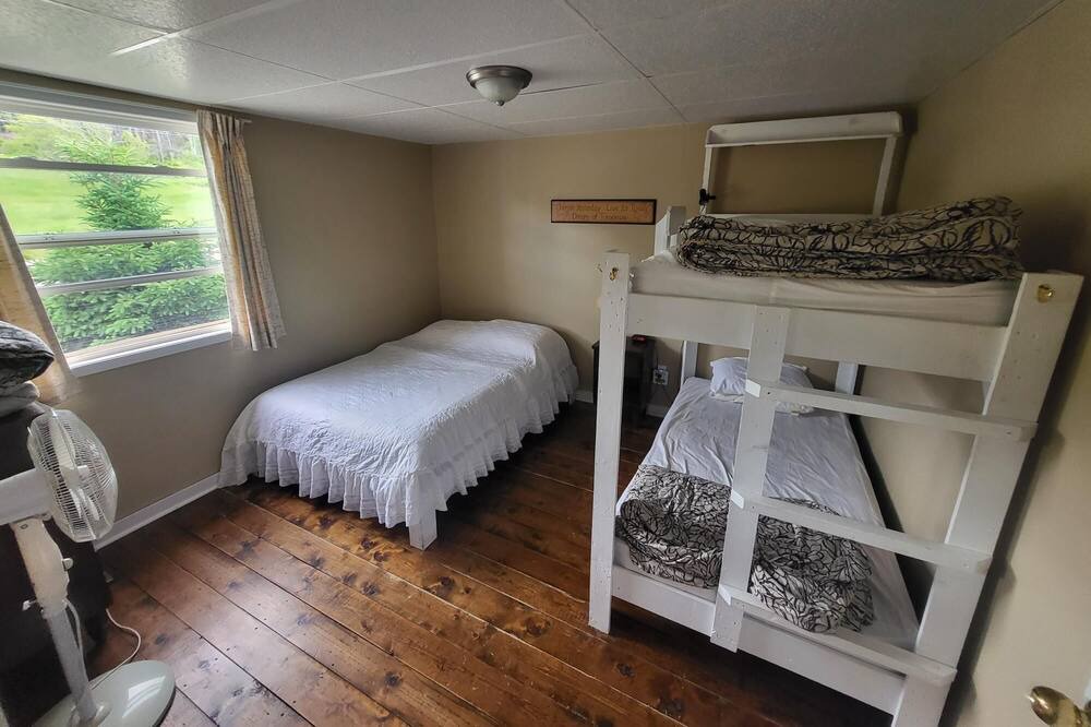 Photo of Bedroom in Pleasant Bay