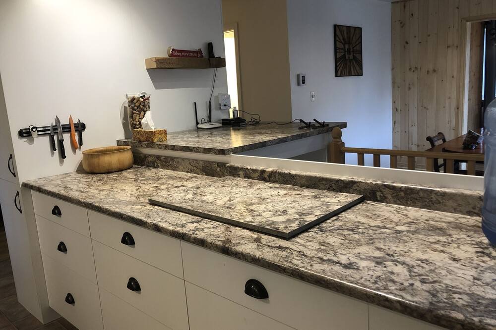 Photo of Kitchen in Cheneville