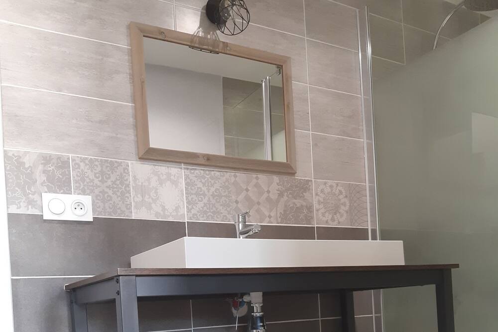 Photo of Bedroom in Doue-la-Fontaine