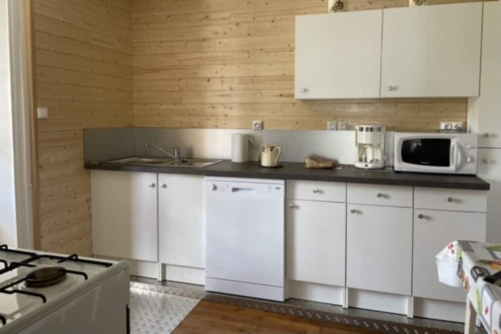 Photo of Kitchen in Sainte-Anastasie