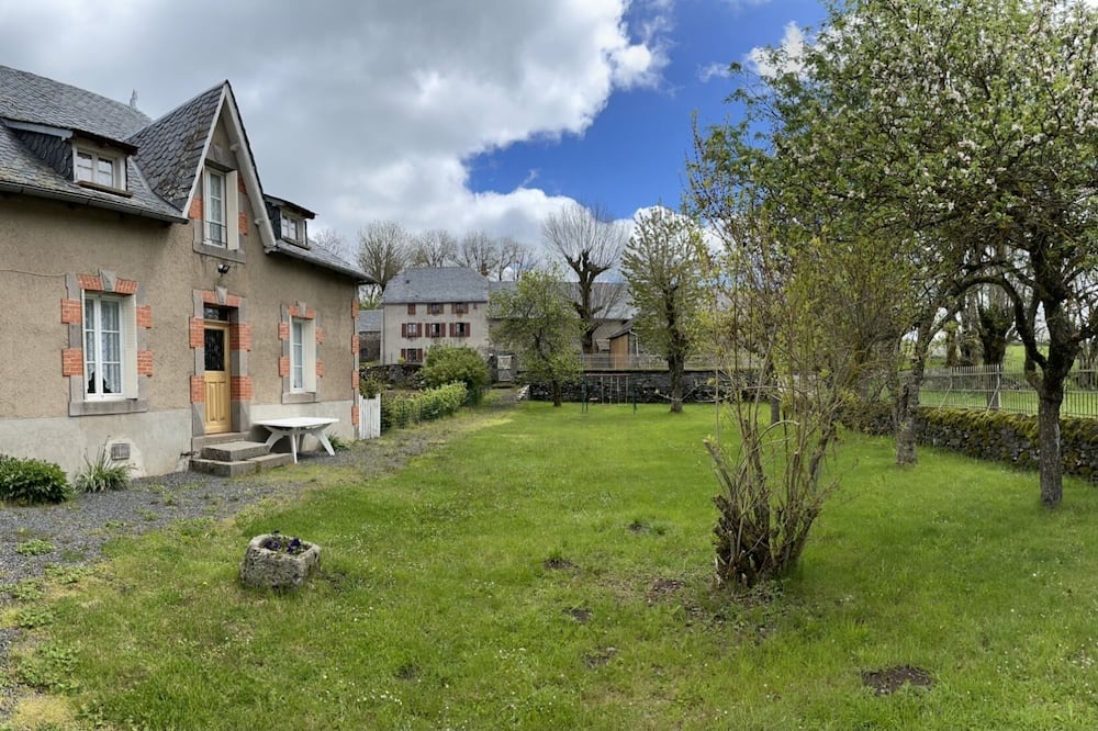 Photo of Outdoor in Sainte-Anastasie