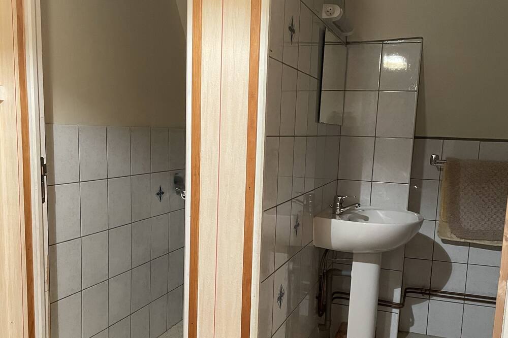 Photo of Bathroom in Sainte-Anastasie