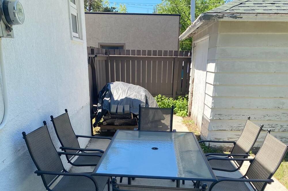 Photo of Patio Balcony in Saskatoon Downtown