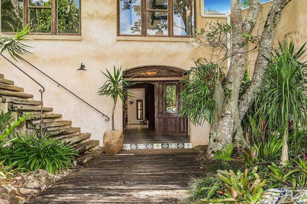 Photo of Others in Newrybar