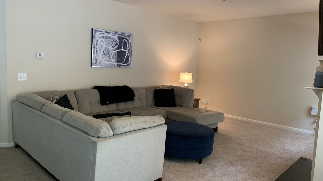 Photo of Livingroom in Hampton