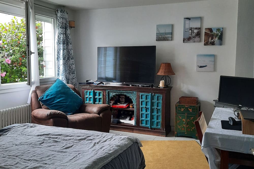 Photo of Bedroom in Eysines