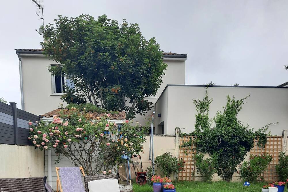 Photo of Outdoor in Eysines