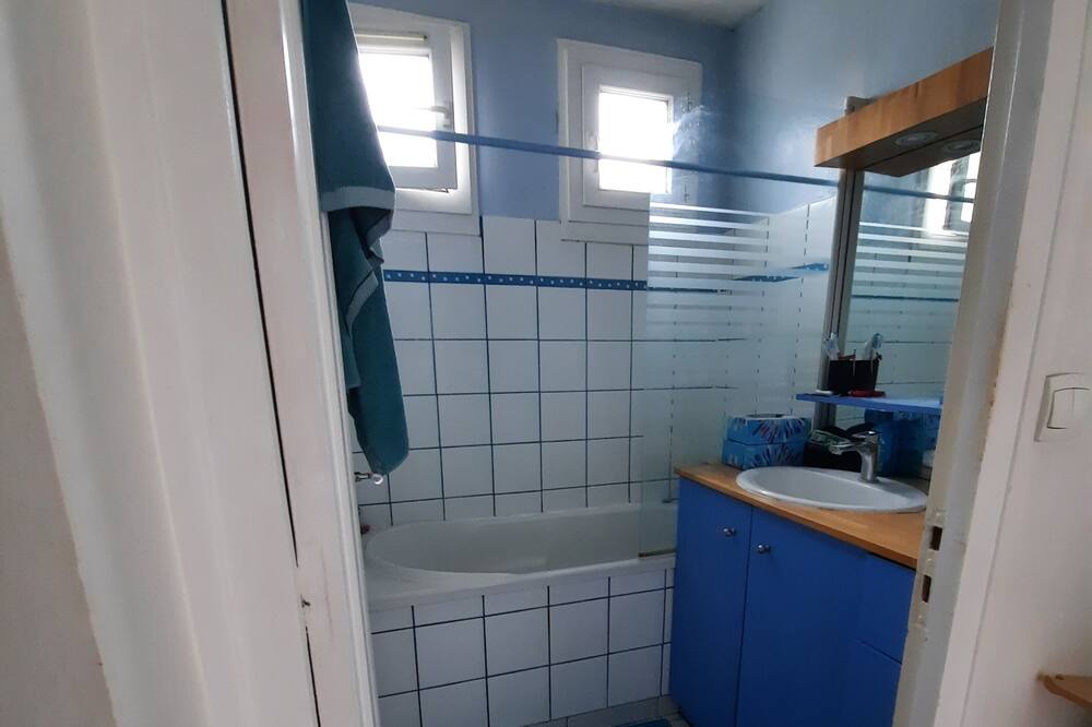 Photo of Bathroom in Eysines