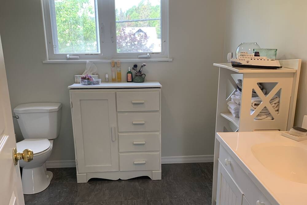 Photo of Kitchen in Manitoulin District
