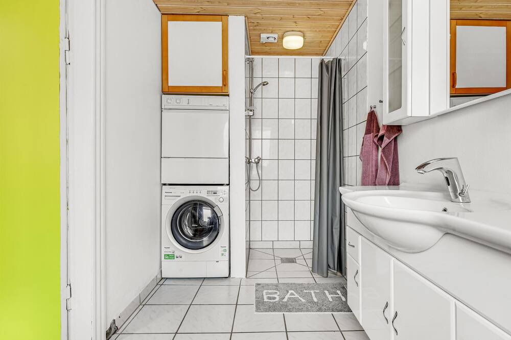 Photo of Bathroom in Sydals