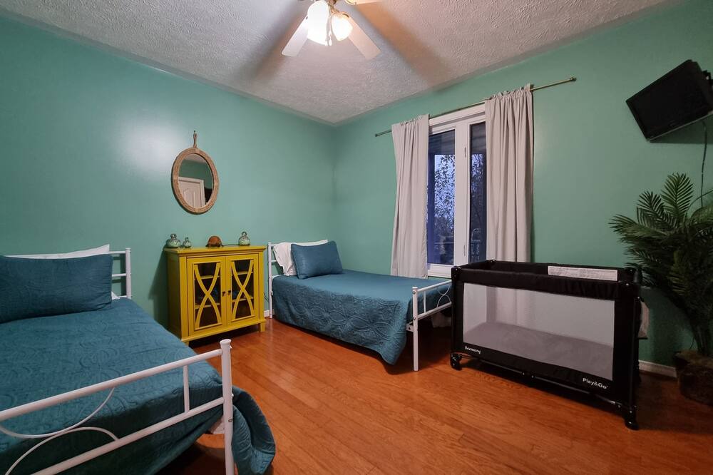 Photo of Bedroom in Little Current
