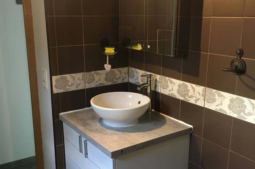 Photo of Bathroom in Quartier Pasteur