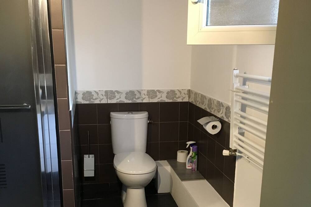 Photo of Bathroom in Quartier Pasteur
