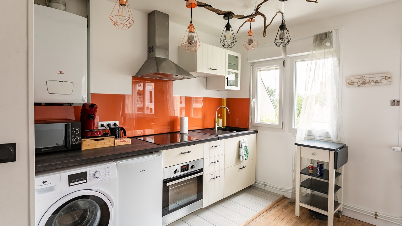 Photo of Kitchen in Cimetiere de l'Est